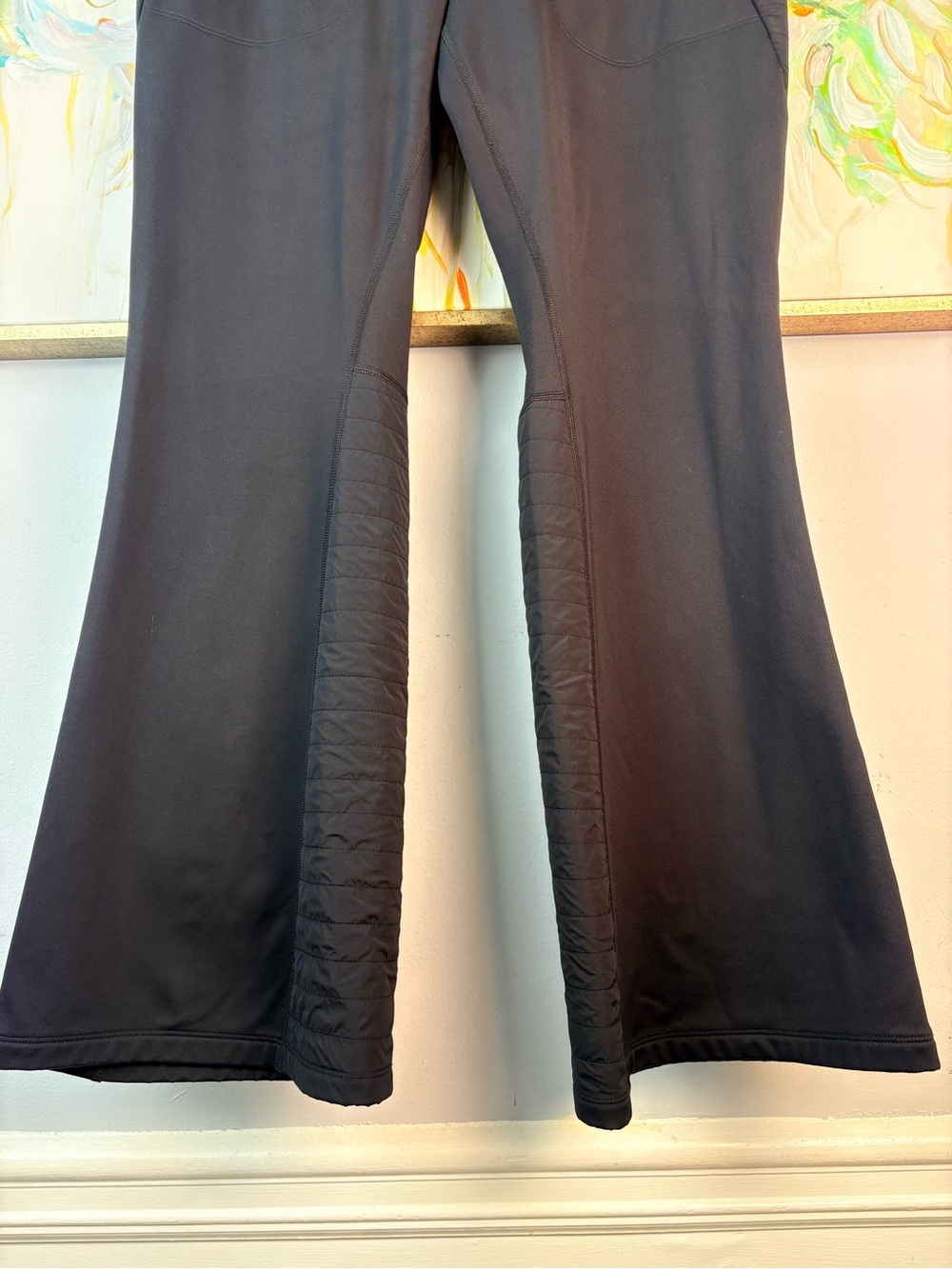 Athleta Peak Hybrid Fleece Pant Black Flare Leg Zip Pocket Size Large - Picture 7 of 10